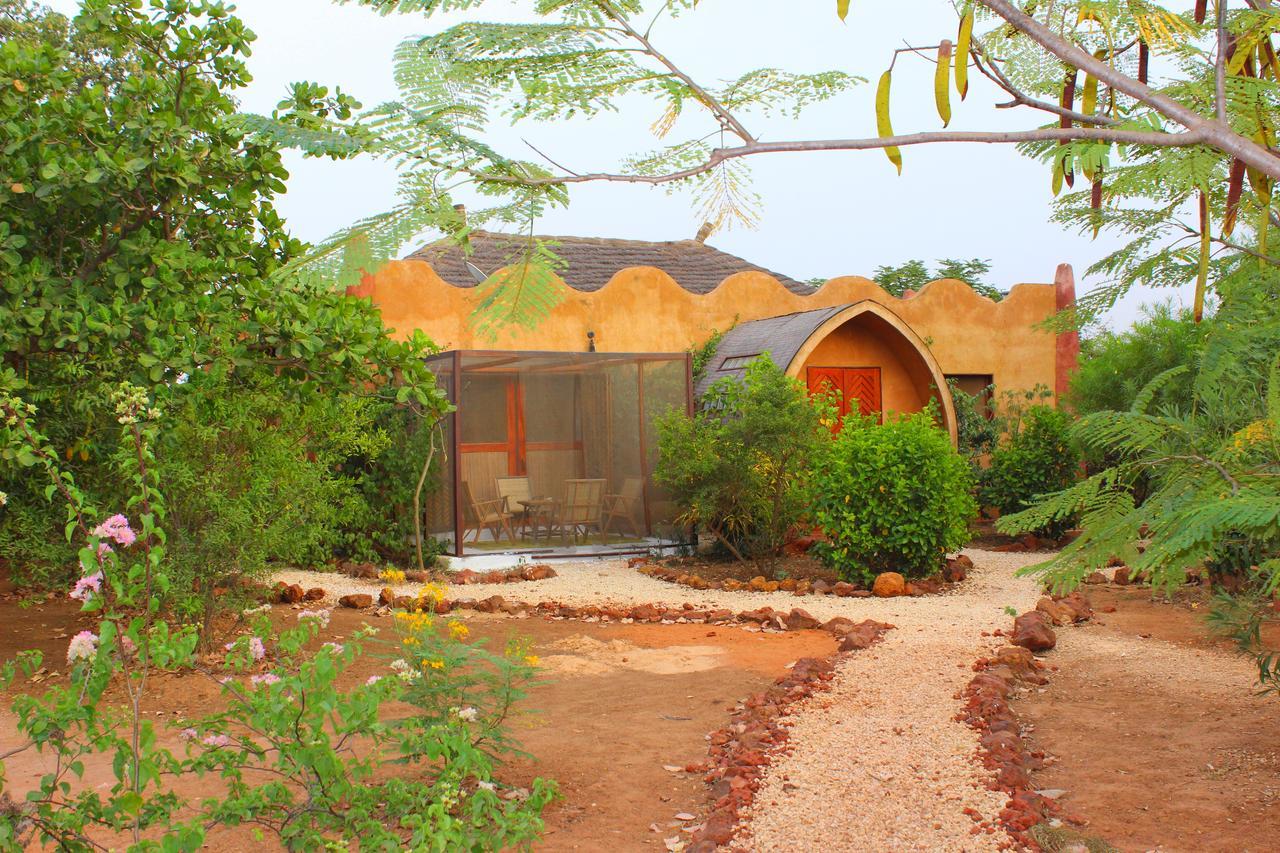 Le Lodge Dalaal Diam โซโมน ภายนอก รูปภาพ
