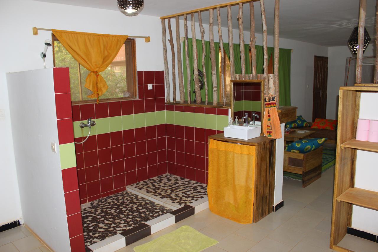 Le Lodge Dalaal Diam โซโมน ภายนอก รูปภาพ