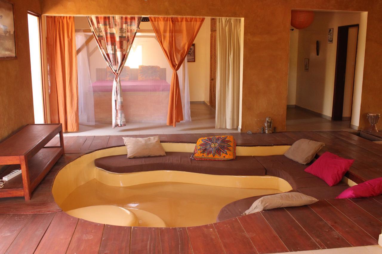 Le Lodge Dalaal Diam โซโมน ภายนอก รูปภาพ