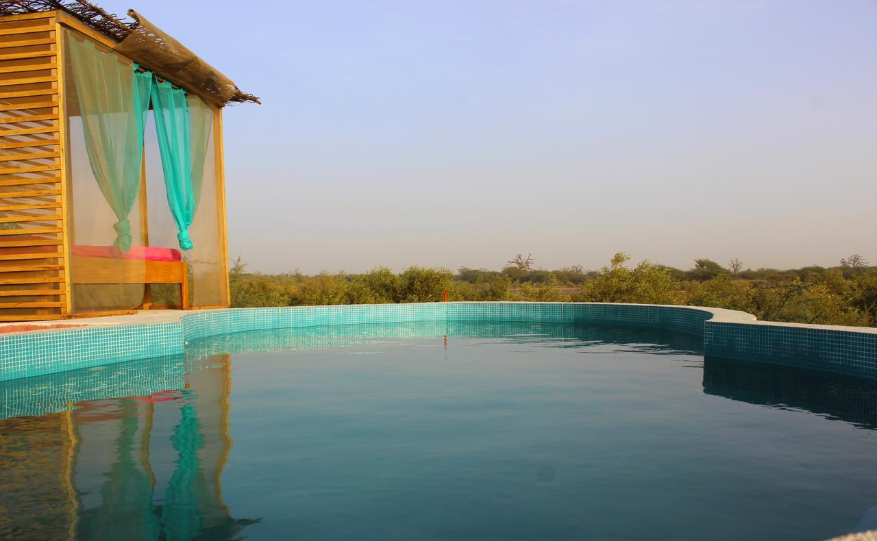 Le Lodge Dalaal Diam โซโมน ภายนอก รูปภาพ
