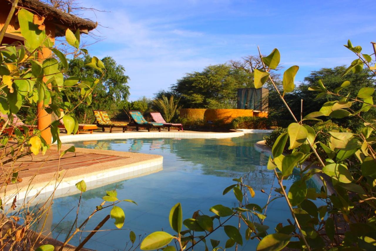 Le Lodge Dalaal Diam โซโมน ภายนอก รูปภาพ