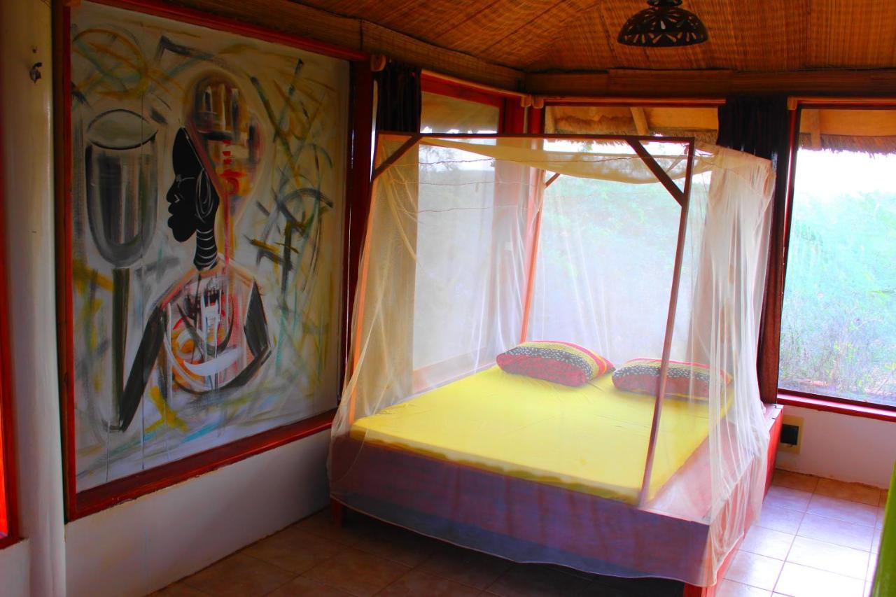 Le Lodge Dalaal Diam โซโมน ภายนอก รูปภาพ
